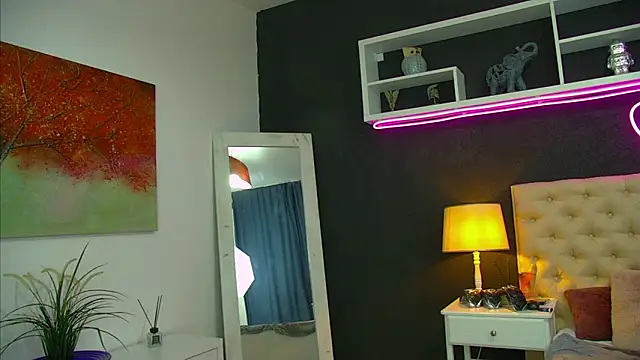 TaniaKaverina's Webcam Show