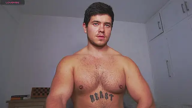 Arilas_ 在線直播表演