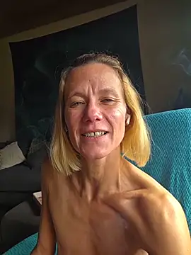 yola181's Webcam Show