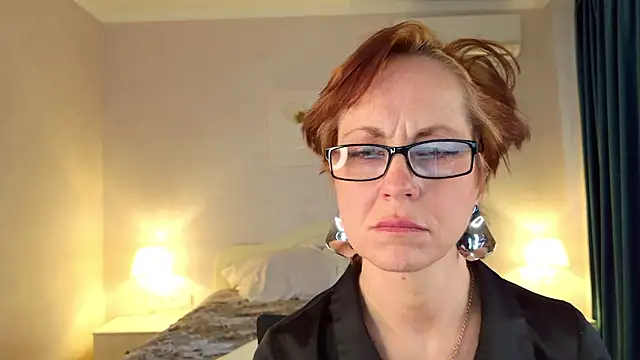 Chatroom XXX en direct de LioraWeiss