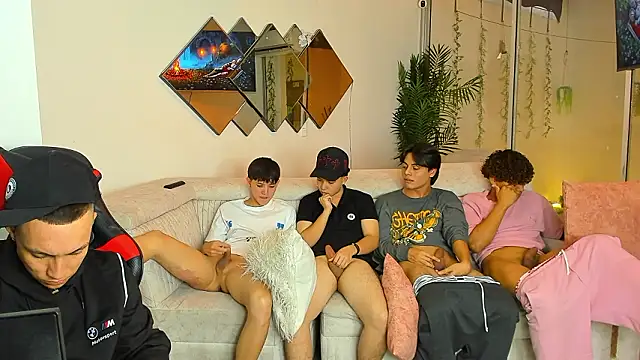 Houseofwarriosn Live XXX chat