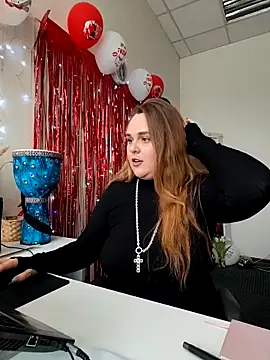 Juicy_PeachLuxのライブXXXチャット