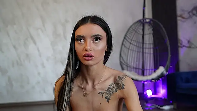 Chatroom XXX en direct de RachelRavee