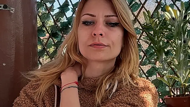 karo123421: онлайн-секс-чат