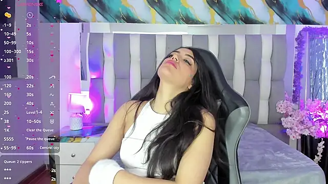 IsaDiiaz's Live XXX Chat