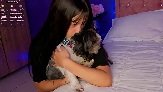 Živý XXX chat kimhilton_