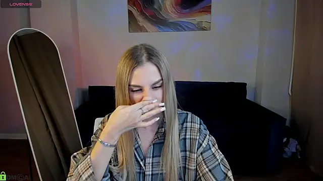 Chatroom XXX en direct de Silen_Tori