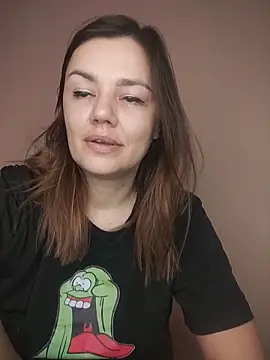 KrissSexi 即時 XXX 聊天