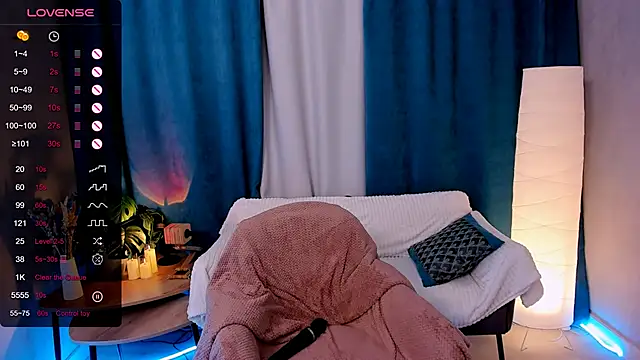 Chatroom XXX en direct de velvet_cherry_