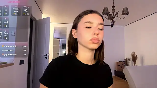 Chat +18 de DeltaNorwoode ao vivo