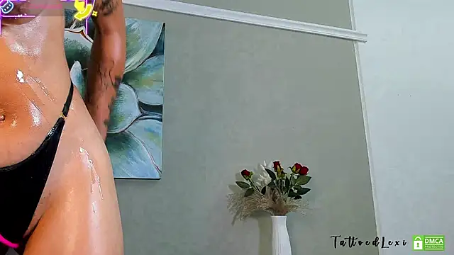 TattoedLexi_のライブXXXチャット