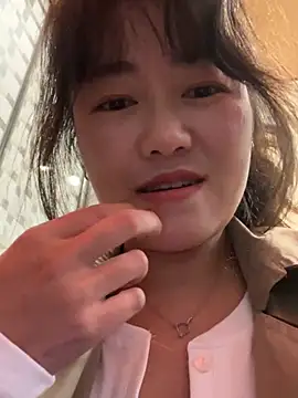 Molly-xiao's Live XXX Chat