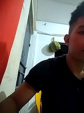 riobamba1 Adlı Modelin Canlı XXX Sohbeti