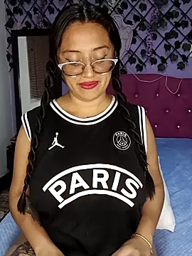 Sophie-Hot-'s Live XXX Chat