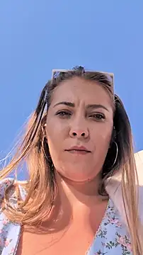 Risky_julia2330: онлайн-секс-чат