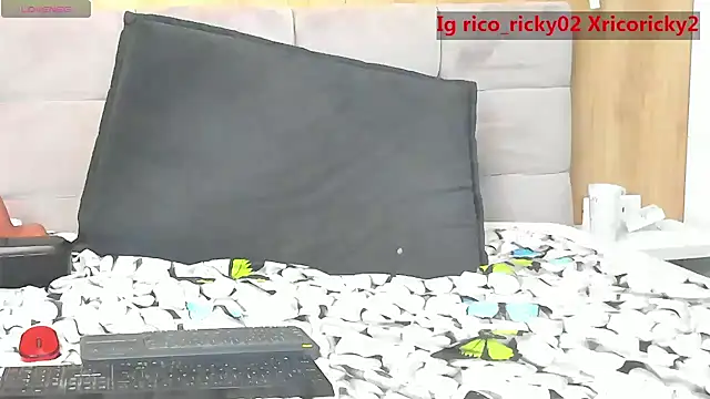 rico_ricky élő XXX-chatje