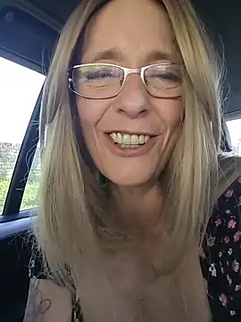 Sacha_Scorp élő XXX-chatje