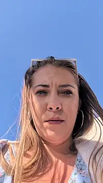 Risky_julia2330 Adlı Modelin Canlı XXX Sohbeti