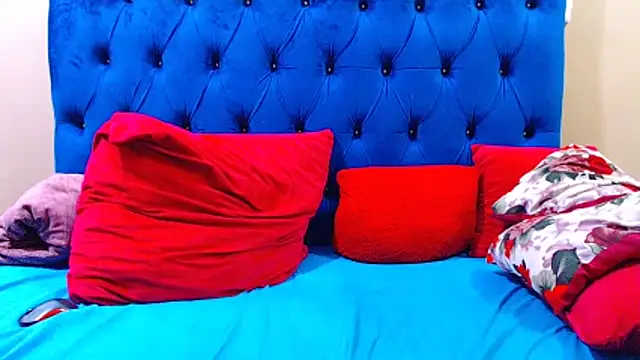 ebonycandy10 Adlı Modelin Canlı XXX Sohbeti