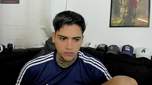 mad_maxxx2 Show Webcam