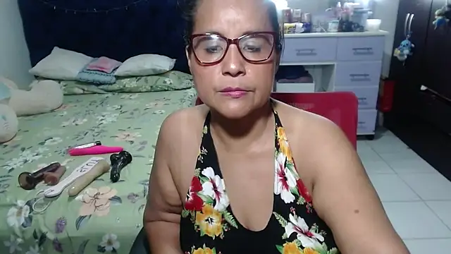 pervert_mommy_ Chat XXX live