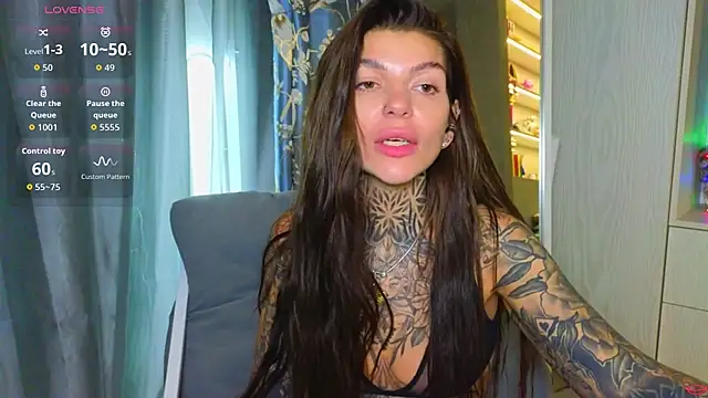 tattooedBabyy's Live XXX Chat