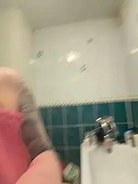 دردشة Naughtbaby_2025 الجنسية المباشرة