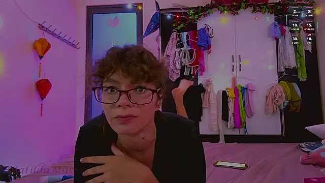 Chat XXX Live MatildaMuse