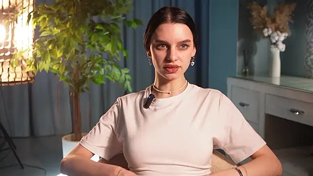 Chatroom XXX en direct de KeikoPatras