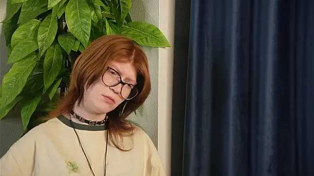 Онлайн чат XXX BessHuson