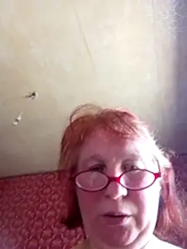 SquirrelFine Live XXX-Chat