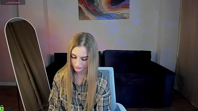 Silen_Tori's Live XXX Chat