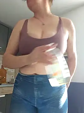 XXX chat uživo modela KristenVega