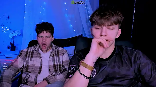 travis_wolf_: απευθείας συνομιλία ΧΧΧ