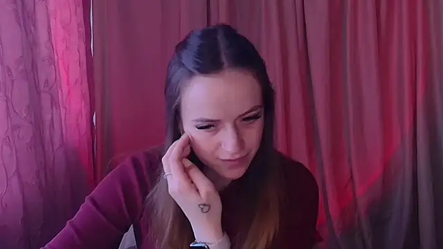 XXX chat uživo modela Illa_May