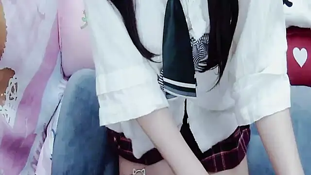 Alice-Hot88 Live XXX-chat