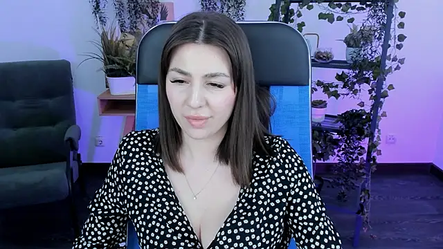 DiRosie Live XXX-chat