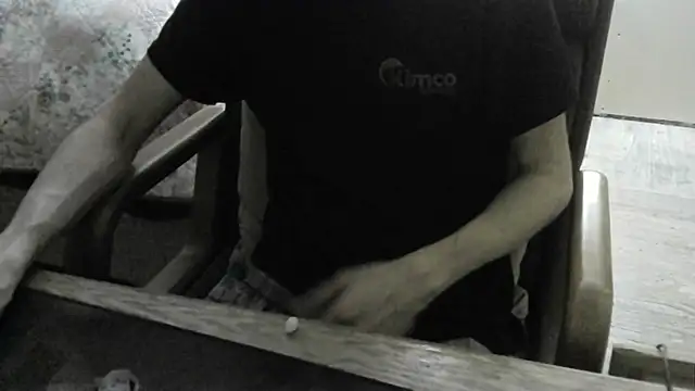 Show modela FiSTALiTY na web-kameri