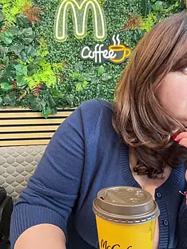 Chat +18 de AnneKane ao vivo