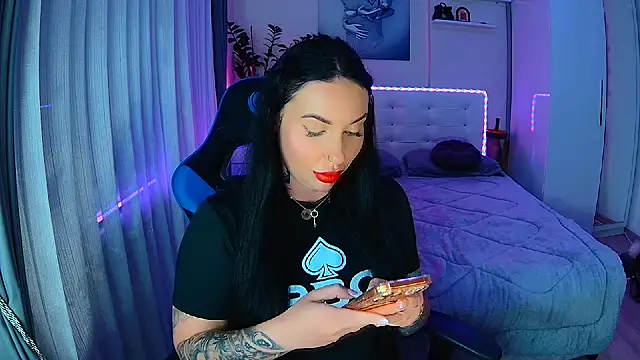 cokeyspeed69 即時 XXX 聊天