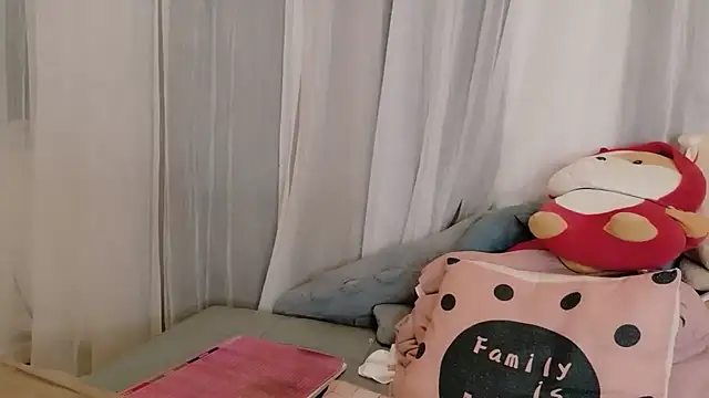 Chat +18 de Florence_25789 ao vivo