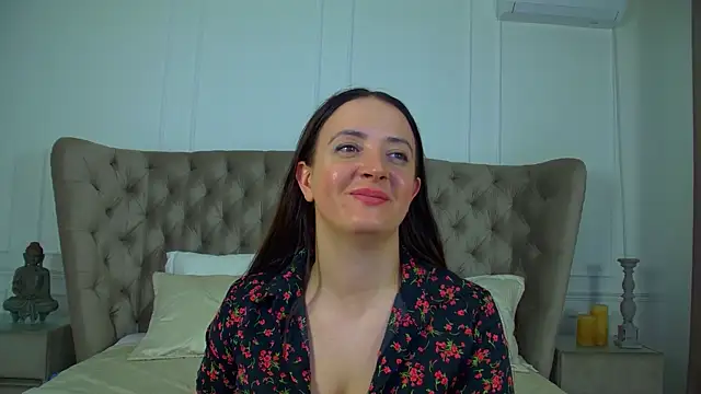 ElinaBellucci – Live XXX-chat