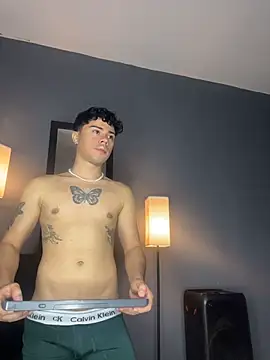 Czat XXX na żywo – Soft_Temptationxx