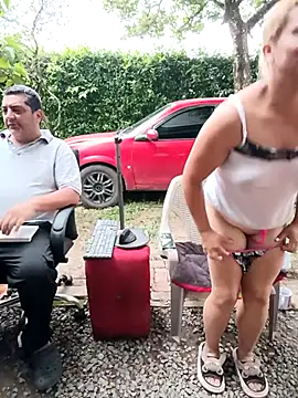 hotandfierylatinos2023 Adlı Modelin Canlı XXX Sohbeti