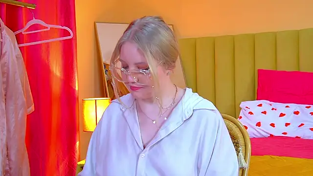 XXX chat uživo modela EmilyEvanse