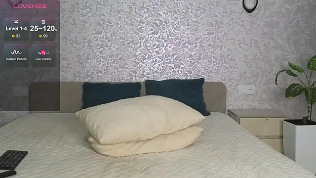 Monica_Sexy Live XXX Chat