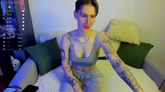 MilenaKeeks Chat XXX in diretta