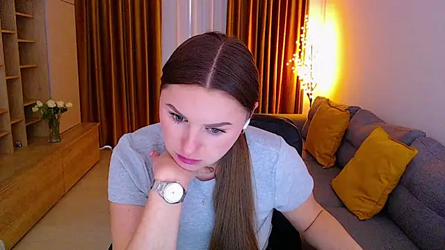 _Mia_Adams élő XXX-chatje