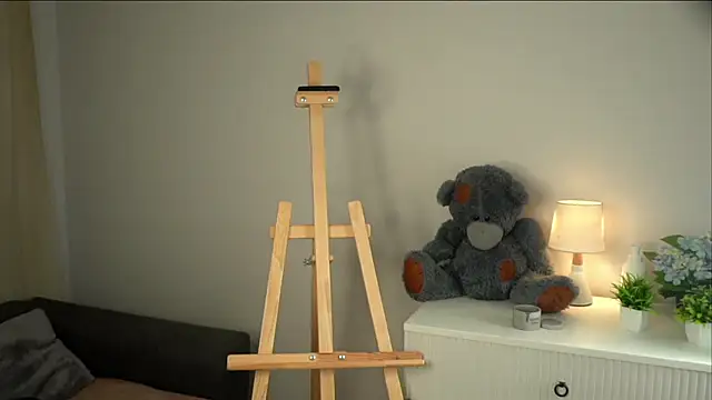 NelleMihalko Adlı Modelin Canlı XXX Sohbeti