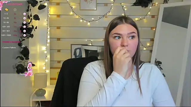 Josephine_Kiss Adlı Modelin Canlı XXX Sohbeti